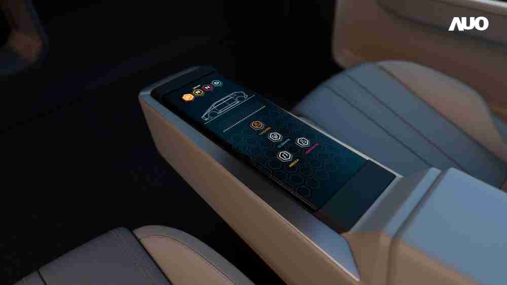 尊龙集团以人性化设计打造多变形态中控显示(Morphing Center Control)，，，，不使用时仅平面显示信息，，，，进行操作时，，显示器则会动态隆起，，，转变成3D实体按钮，，，并有触觉回馈，，展示人机互动新体验